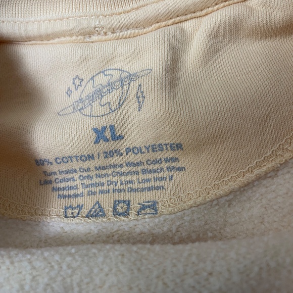 Vyvacious crewneck - Picture 2 of 2